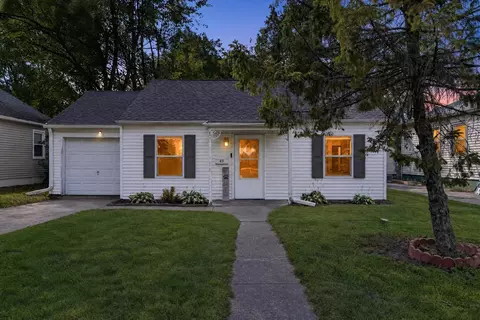 49 N 32nd St N, Battle Creek, MI 49015