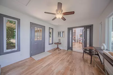 Entry Way - 5065 Pine Dr, Jackson, MI 49201 photo 3 of 4