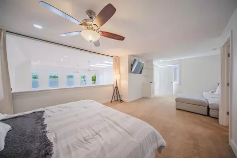 Bedroom - 5065 Pine Dr, Jackson, MI 49201 photo 7 of 8