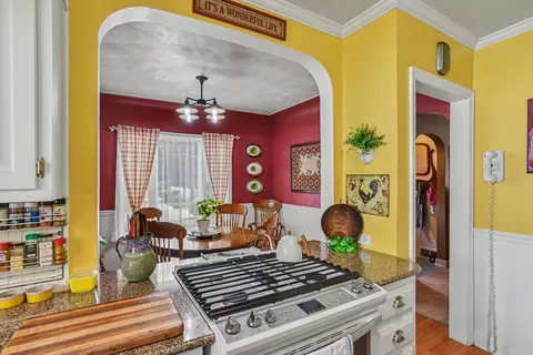545 N Madison St, Marshall, MI 49068 photo 11