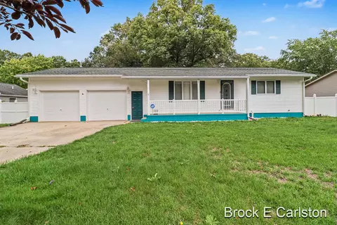 2756 Marquette Ave, Muskegon, MI 49442
