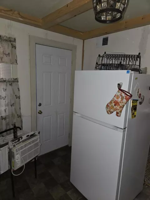 Kitchen - 113 E Unity Dr, Idlewild, MI 49642 photo 4 of 4