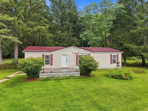 2712 Ingersoll Rd SW, Fife Lake, MI 49633