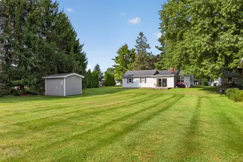 Exterior - 3533 E Gordon Dr, Spring Arbor, MI 49283 photo 12 of 14
