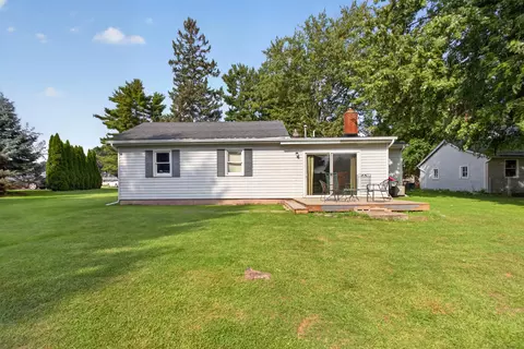 Exterior - 3533 E Gordon Dr, Spring Arbor, MI 49283 photo 13 of 14