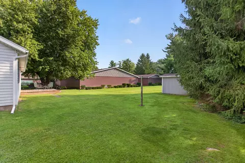 Exterior - 3533 E Gordon Dr, Spring Arbor, MI 49283 photo 8 of 14