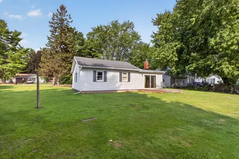 Exterior - 3533 E Gordon Dr, Spring Arbor, MI 49283 photo 9 of 14