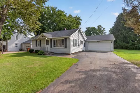 Exterior - 3533 E Gordon Dr, Spring Arbor, MI 49283 photo 2 of 14