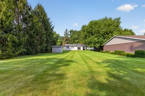 Exterior - 3533 E Gordon Dr, Spring Arbor, MI 49283 photo 10 of 14