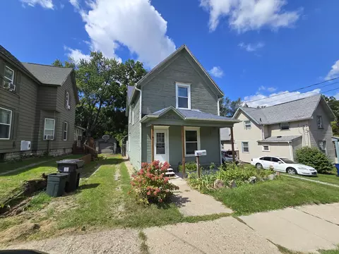 Exterior - 502 S Elm Ave, Jackson, MI 49203 photo 2 of 11