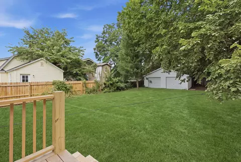 Exterior - 511 Oak St, Niles, MI 49120 photo 3 of 5