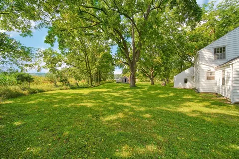 Exterior - 4023 Horton Rd, Jackson, MI 49201 photo 13 of 16
