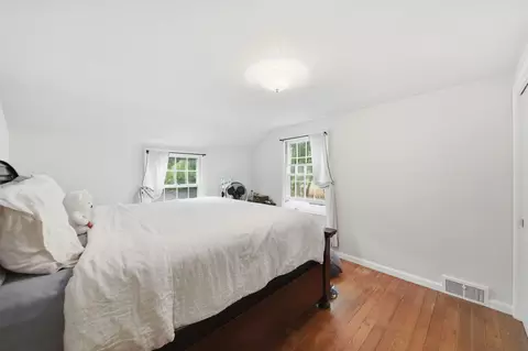 Bedroom - 4023 Horton Rd, Jackson, MI 49201 photo 3 of 6
