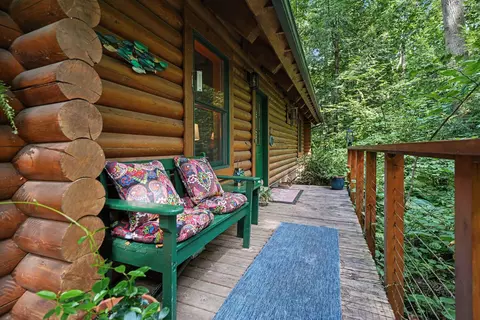 Exterior - 18 Camp Madron Rd, Buchanan, MI 49107 photo 4 of 10