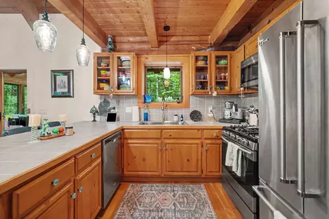 Kitchen - 18 Camp Madron Rd, Buchanan, MI 49107 photo 1 of 3