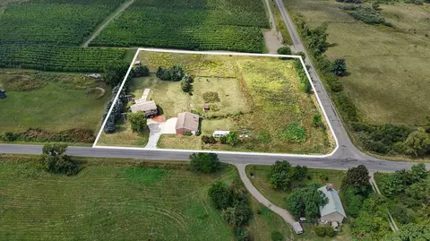 View/Area - 10457 S Gordon Ave, Grant, MI 49327 photo 1 of 7