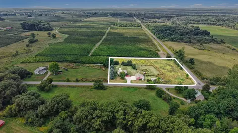 View/Area - 10457 S Gordon Ave, Grant, MI 49327 photo 7 of 7