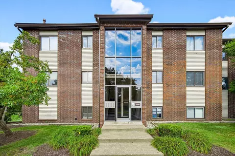 3344 Devonwood Hls NE, Grand Rapids, MI 49525