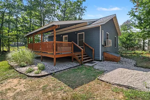 Exterior - 4827 N Pine Ave, Mears, MI 49436 photo 2 of 16