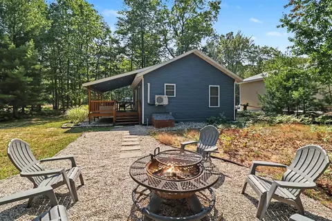 Exterior - 4827 N Pine Ave, Mears, MI 49436 photo 8 of 16