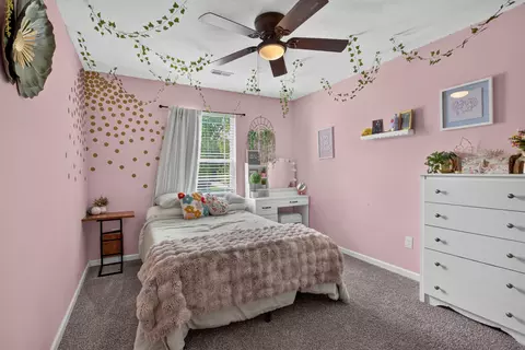 Bedroom - 5168 Stone River Rd, Jackson, MI 49201 photo 9 of 16