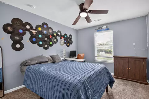 Bedroom - 5168 Stone River Rd, Jackson, MI 49201 photo 7 of 16