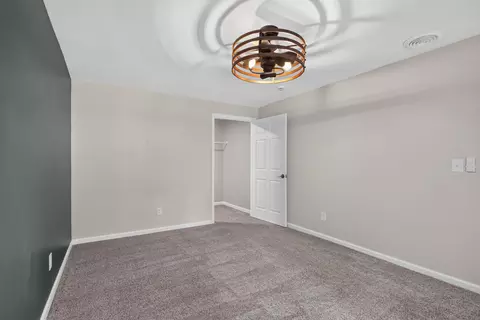 Bedroom - 5168 Stone River Rd, Jackson, MI 49201 photo 14 of 16
