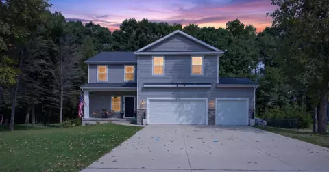 Exterior - 5168 Stone River Rd, Jackson, MI 49201 photo 1 of 10