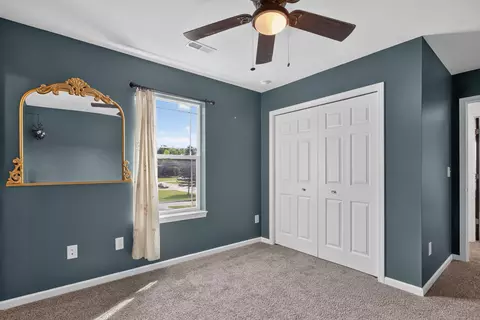 Bedroom - 5168 Stone River Rd, Jackson, MI 49201 photo 6 of 16
