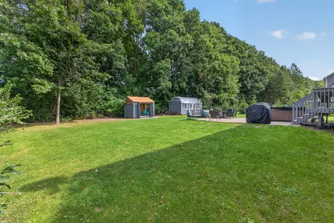 Exterior - 5168 Stone River Rd, Jackson, MI 49201 photo 8 of 10