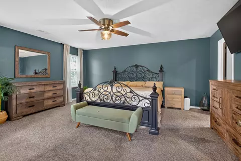 Bedroom - 5168 Stone River Rd, Jackson, MI 49201 photo 1 of 16