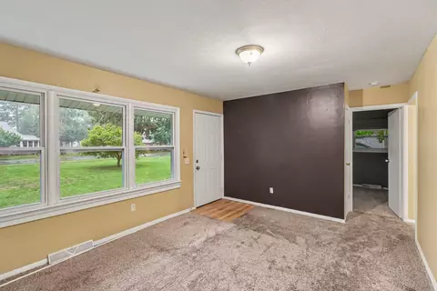 Living - 735 White Pigeon Rd, Constantine, MI 49042 photo 1 of 3