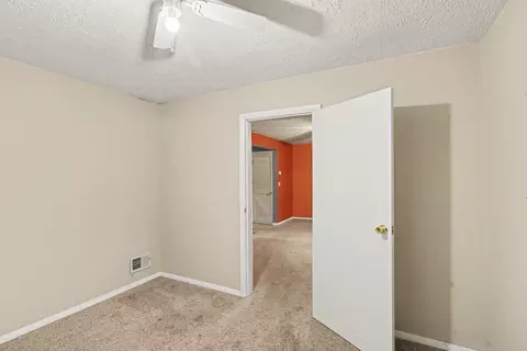Bedroom - 735 White Pigeon Rd, Constantine, MI 49042 photo 1 of 6