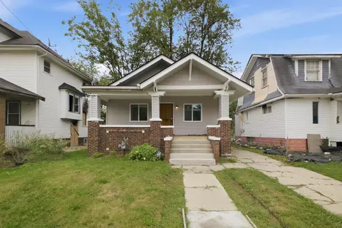 39 Cedarhurst Pl, Detroit, MI 48203