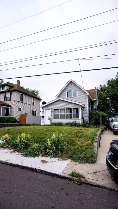 1919 Stafford Ave SW, Grand Rapids, MI 49507