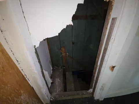 Entry Way - 1915 River St, Jackson, MI 49202 photo 10 of 10