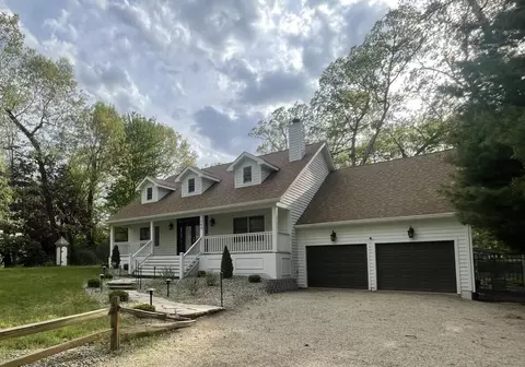 204 Talahi Trl, Michigan City, IN 46360