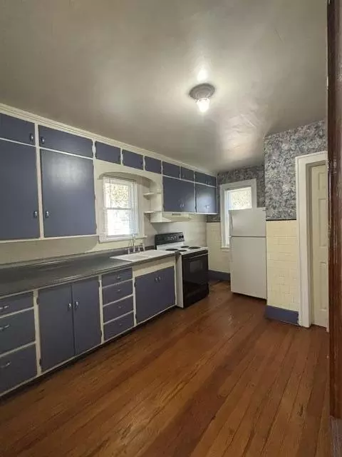 Kitchen - 635 E Main St, Benton Harbor, MI 49022 photo 1 of 1