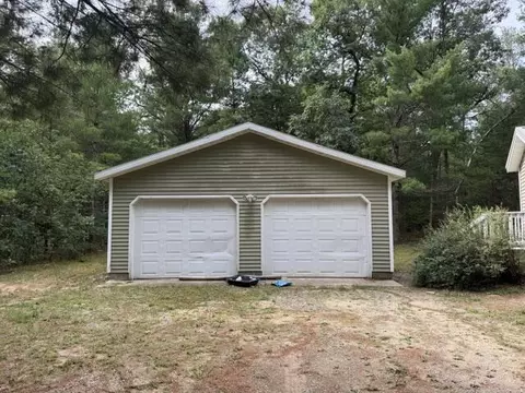 4425 S Putnam Lake Dr, Baldwin, MI 49304 photo 3