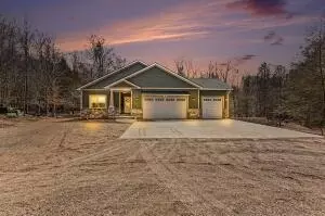 10 Morton Trl, Montague, MI 49437