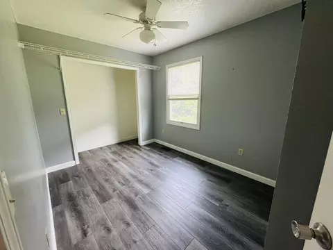 Bedroom - 3668 Laberdee Rd, Adrian, MI 49221 photo 2 of 2