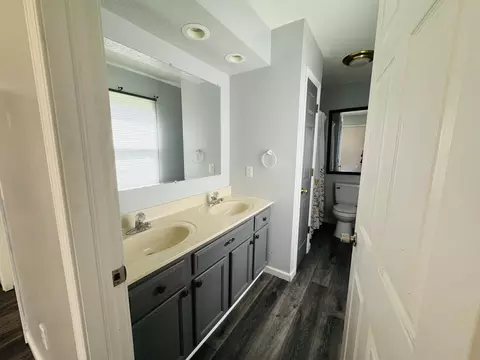 Bath - 3668 Laberdee Rd, Adrian, MI 49221 photo 1 of 1