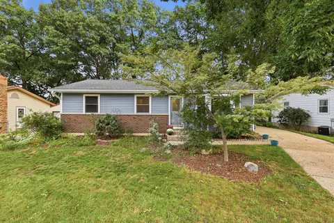 2513 Windview St SW, Wyoming, MI 49519