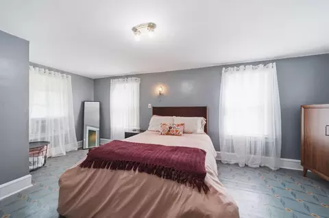 Bedroom - 626 Orange St, Jackson, MI 49202 photo 3 of 5