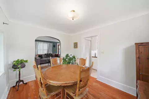 Dining - 626 Orange St, Jackson, MI 49202 photo 2 of 2
