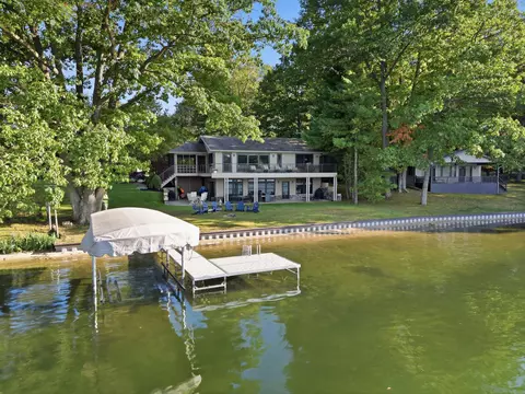 8551 Wood St, Mecosta, MI 49332