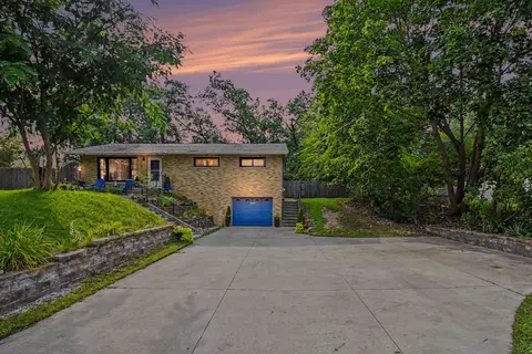3895 Burlingame Ave SW, Wyoming, MI 49509
