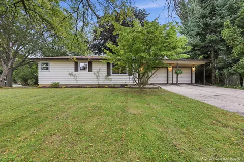 3100 Hoehn St NW, Grand Rapids, MI 49504
