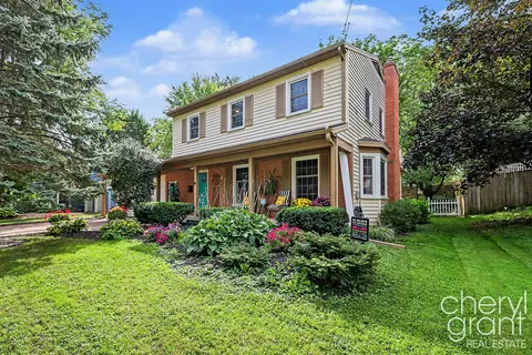2246 Boston St SE, East Grand Rapids, MI 49506