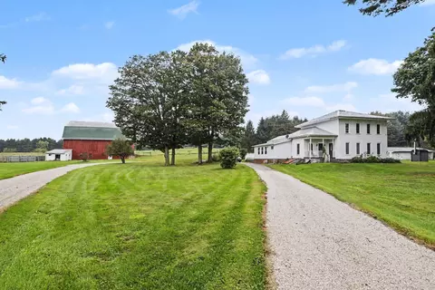 Exterior - 12200 North Ave, Bellevue, MI 49021 photo 4 of 13